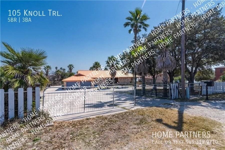 105 Knoll Trl - Photo 2 of 39