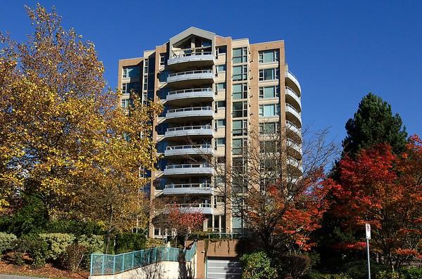 7108 Edmonds St - Photo 2 of 18