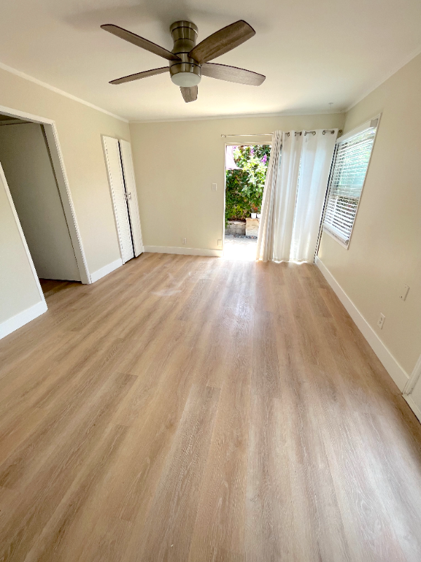 666 Glenneyre St - Photo 5 of 25