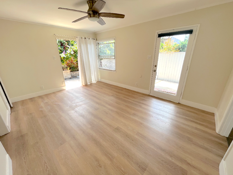 666 Glenneyre St - Photo 6 of 25