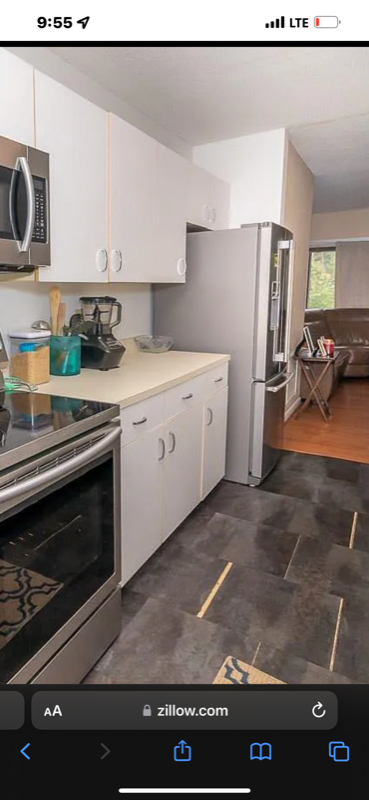 303 Holly Lane - Photo 3 of 7