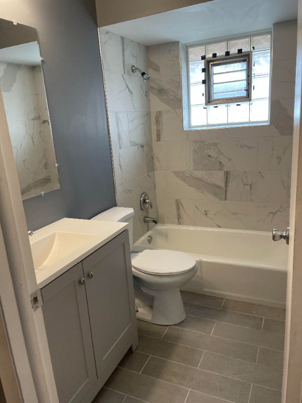 1612 Memorial Dr #2 - Photo 4 of 7