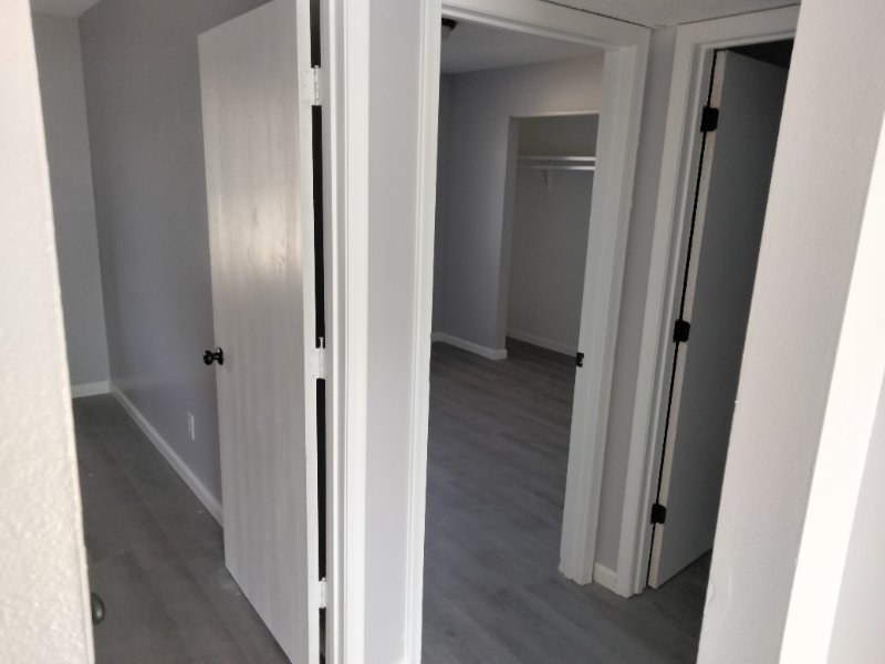 920 Countryside Ln #7 - Photo 7 of 11