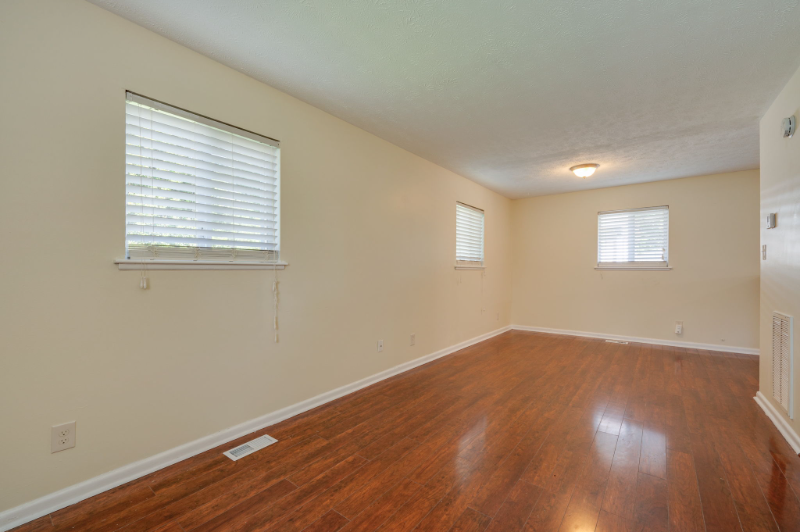 201 Herbert Ave #1 - Photo 3 of 24