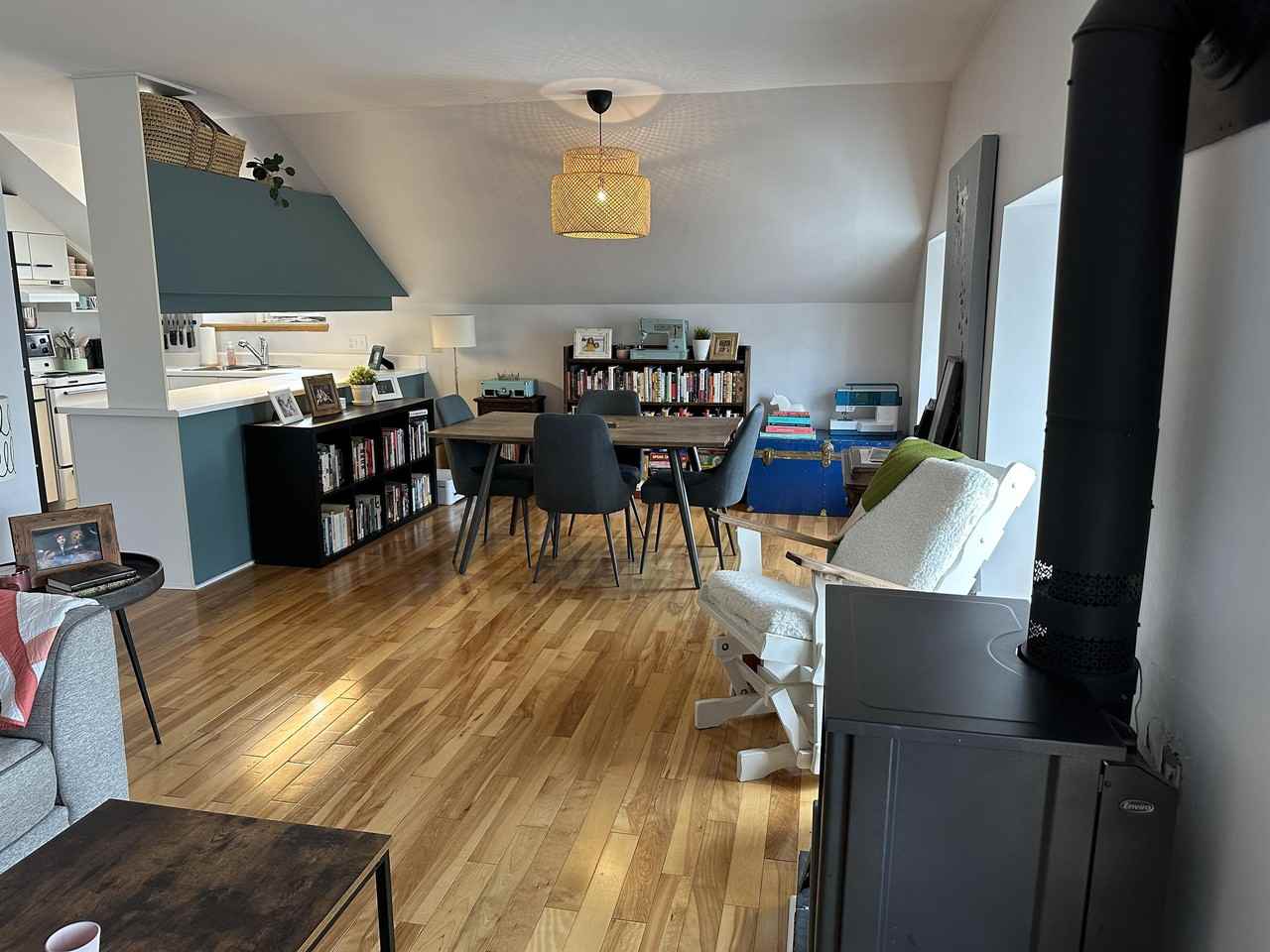 55 98 Mill Street - 4 #4 - Photo 3 of 12