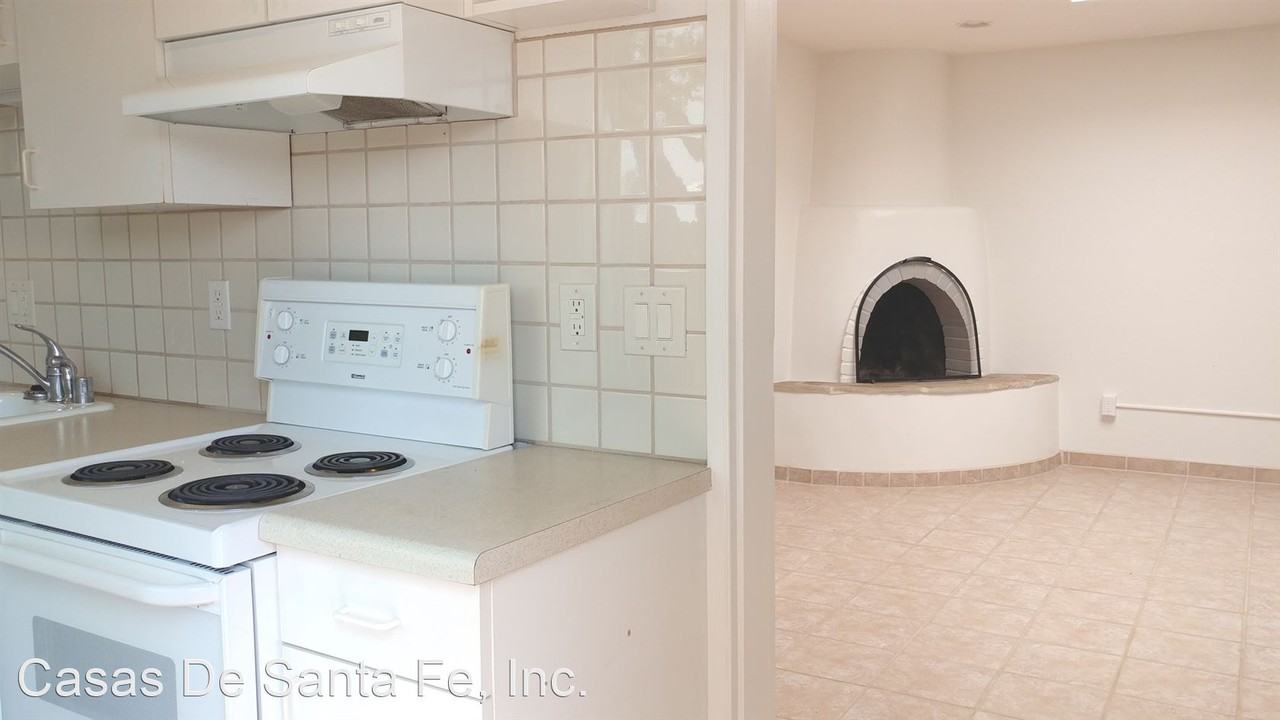 3325 Camino Cielo Vis - Photo 3 of 18