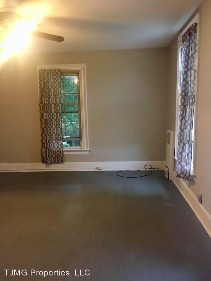 1620 Court St - Photo 2 of 14