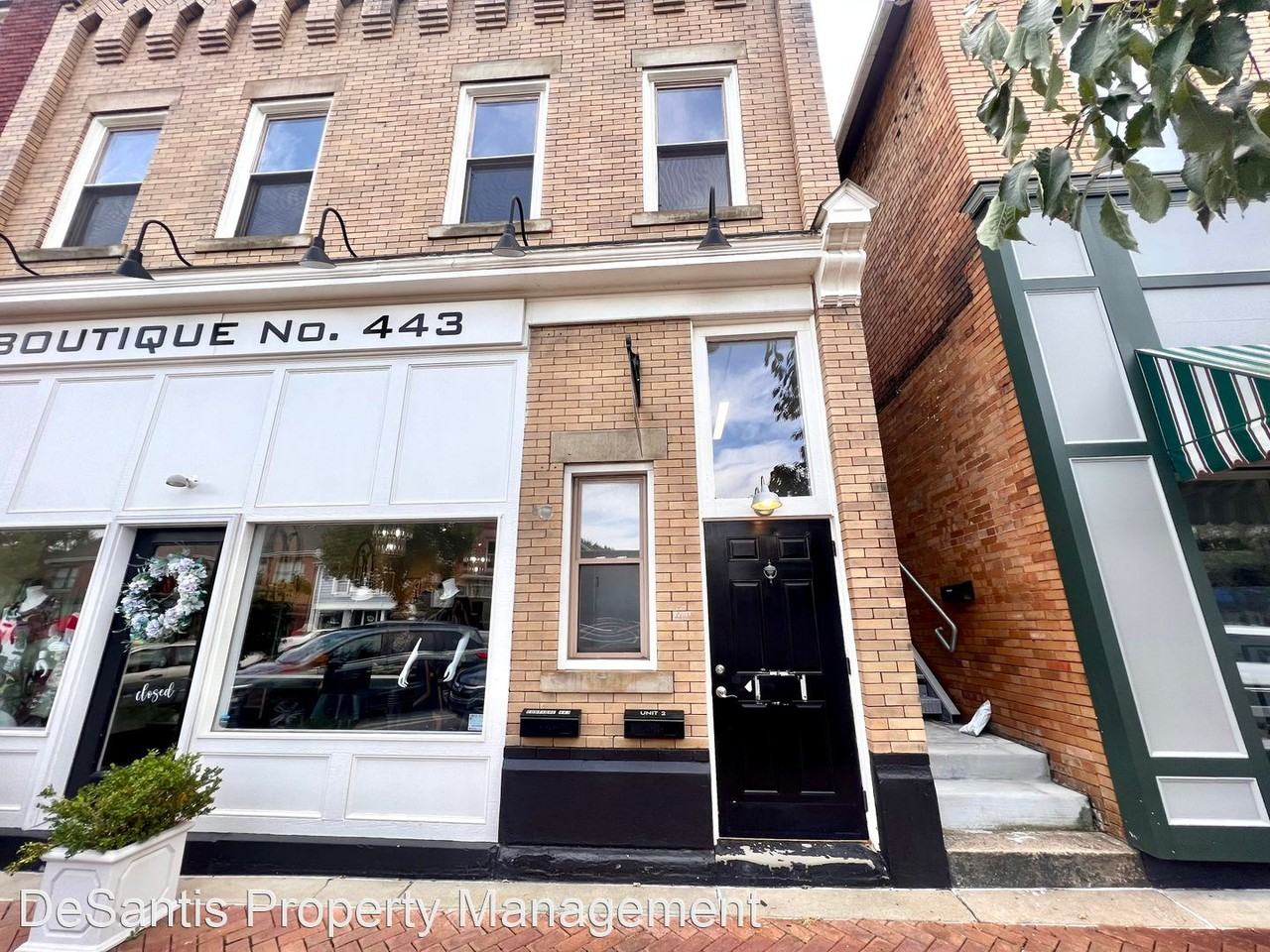 443 3rd St 2nd Fl - Photo 2 of 25