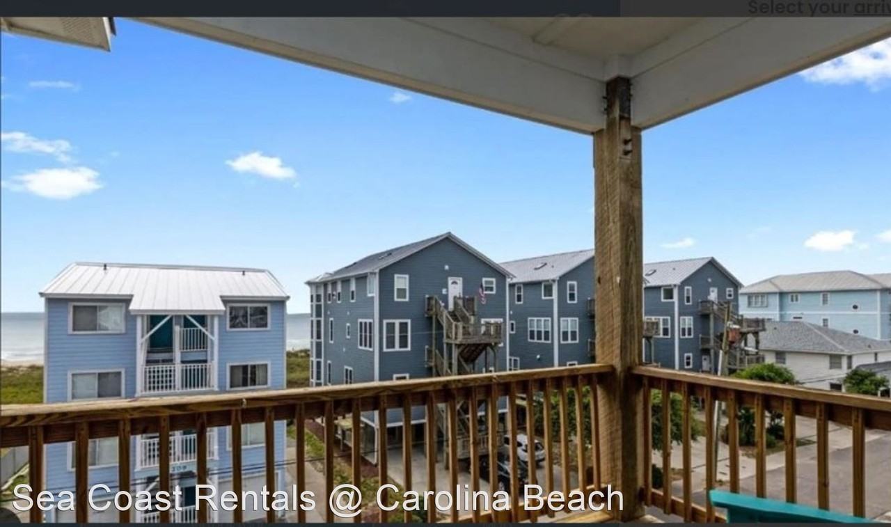 Sea Drift - Photo 2 of 4