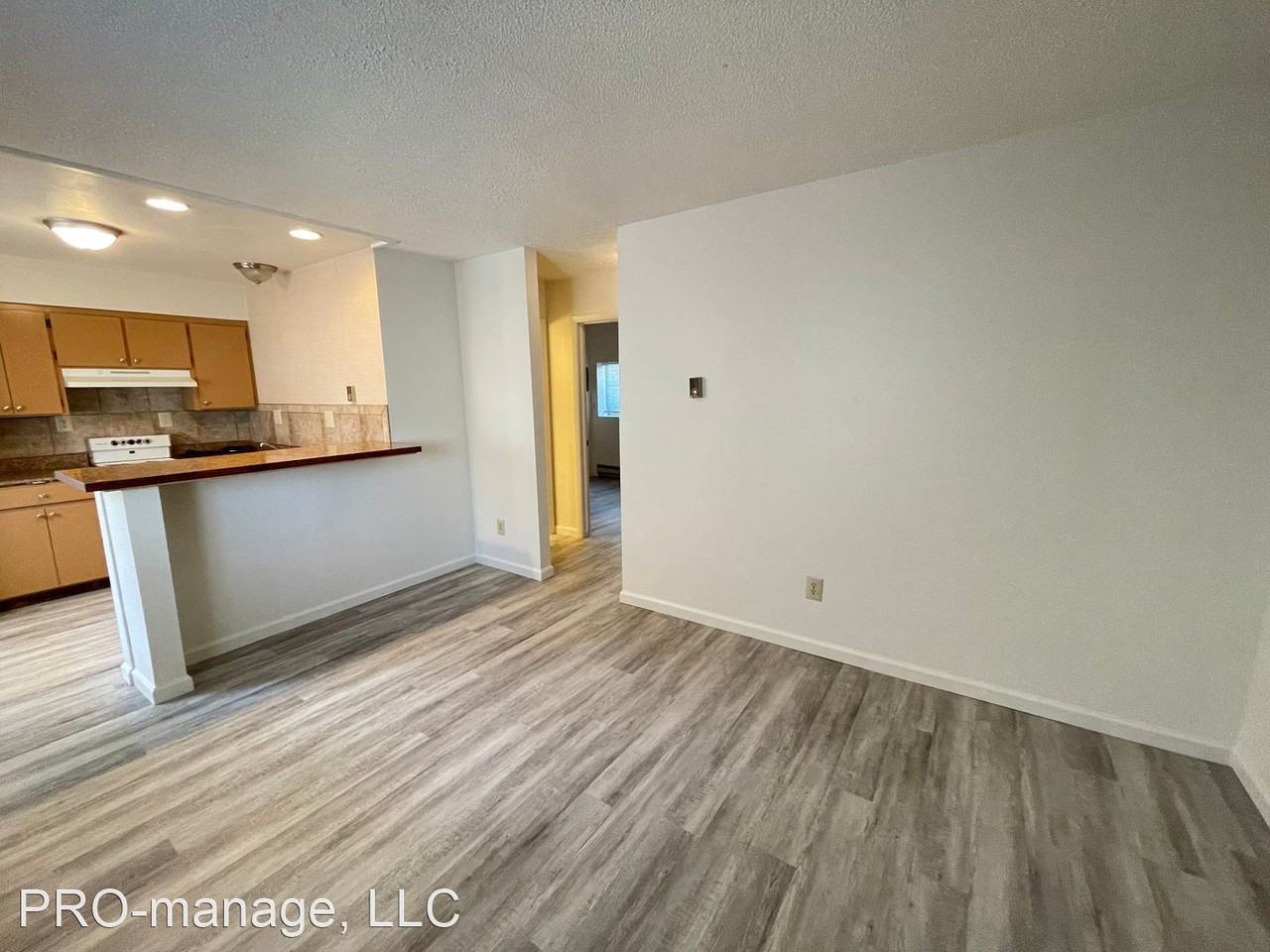 College St. - Photo 3 of 10