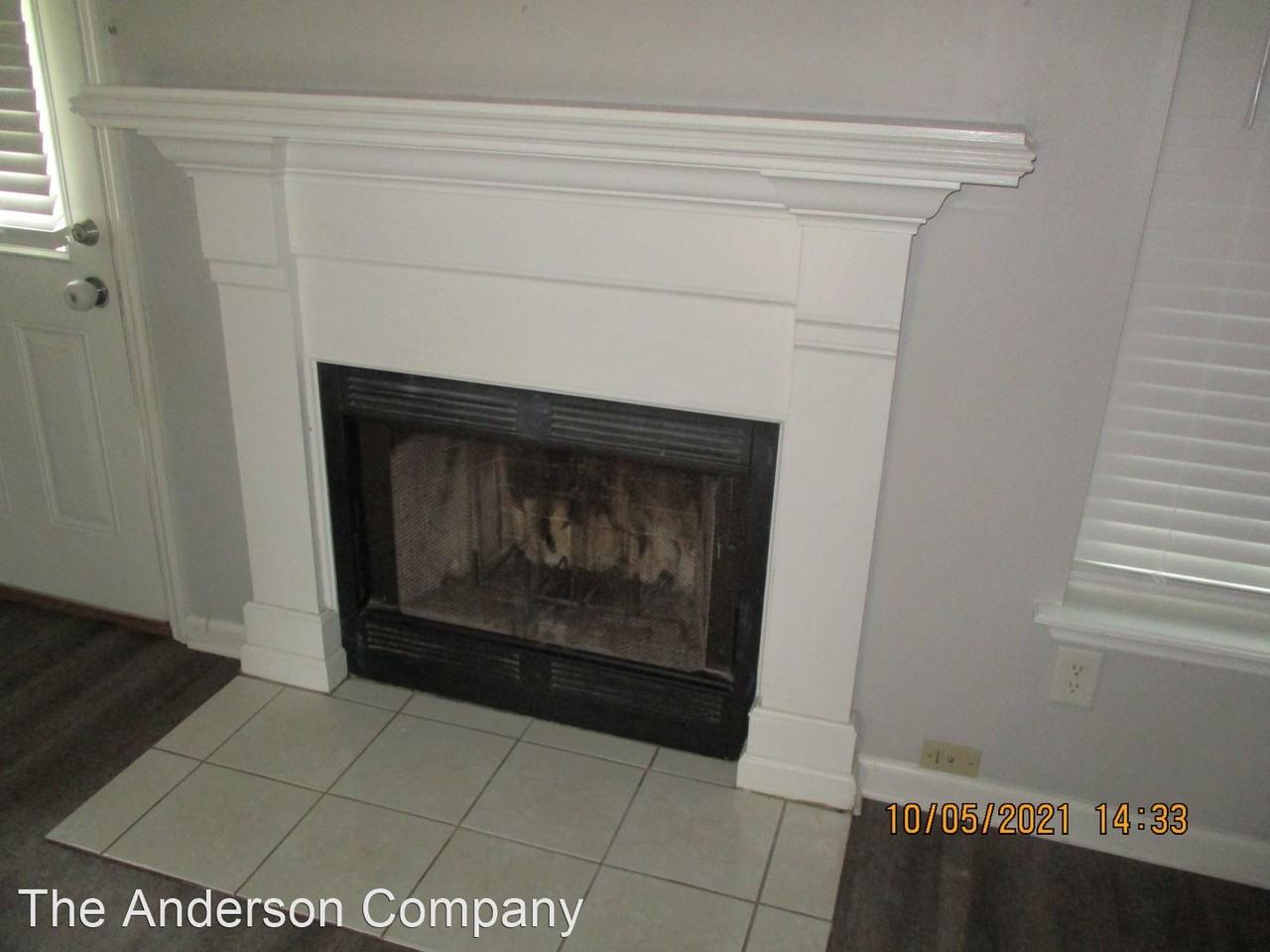 219 Saint Clair Dr - Photo 3 of 5