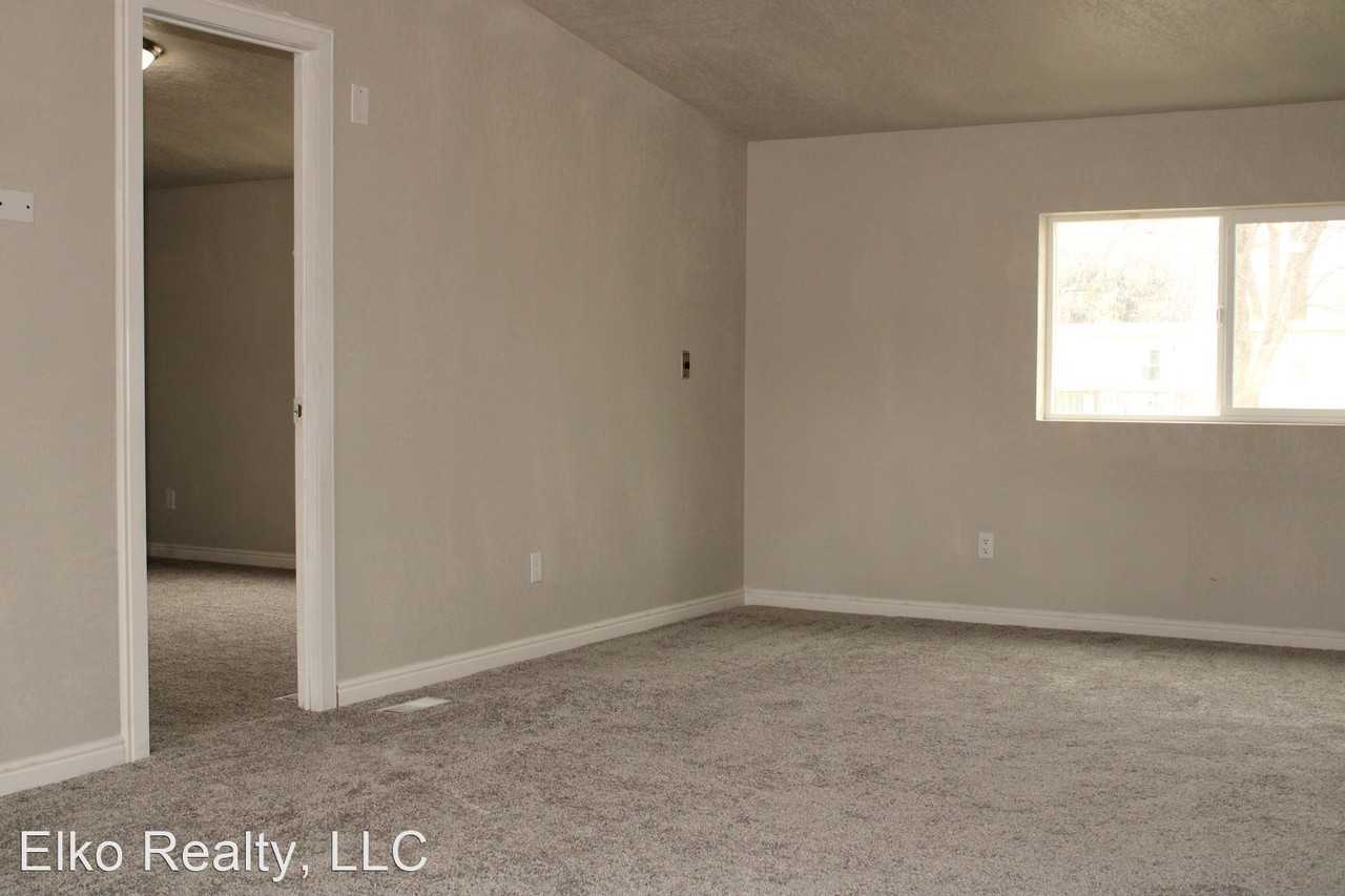 102 Hamilton St - Photo 3 of 3