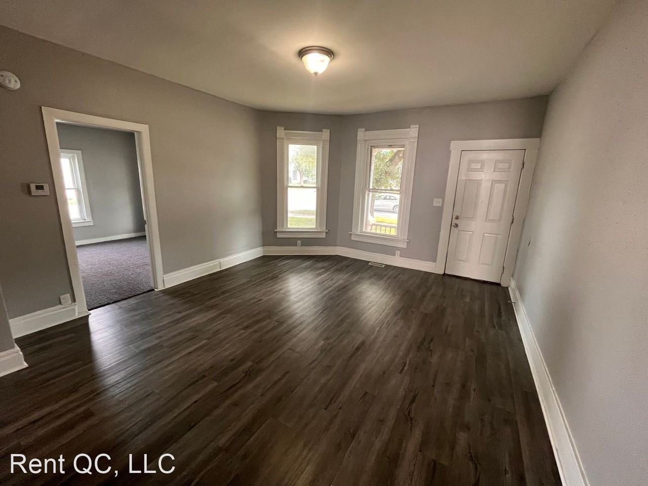 4327 7th Ave - Photo 2 of 10