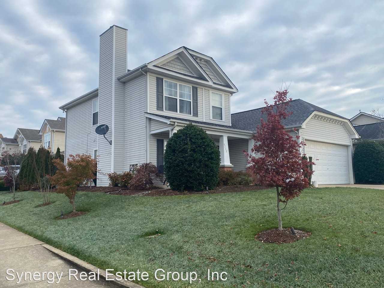 3712 Springwater Dr - Photo 2 of 24