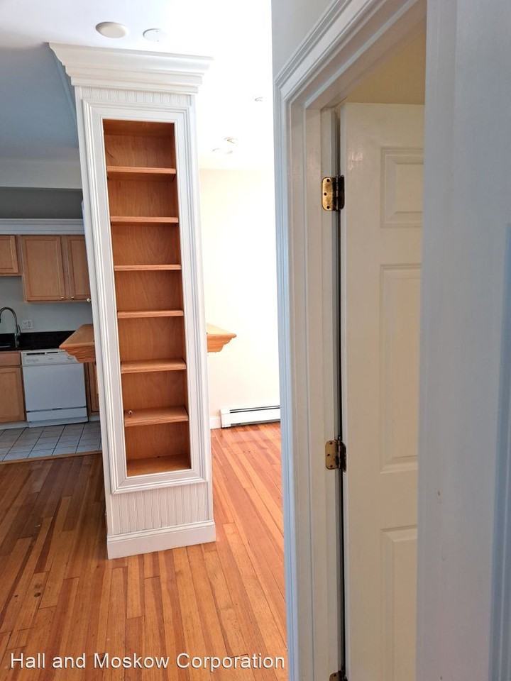 68 Prospect St - Photo 3 of 15