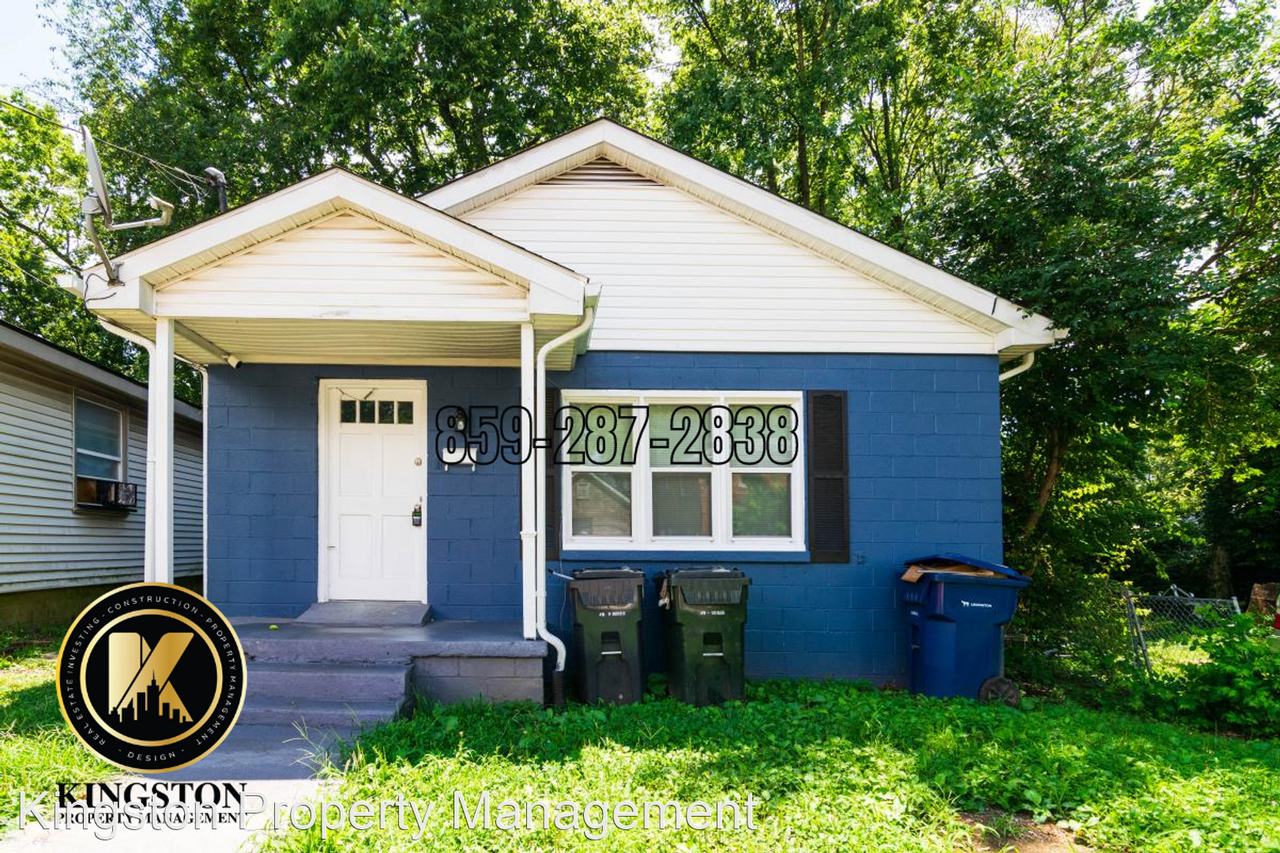 389 Roosevelt Blvd - Photo 2 of 21