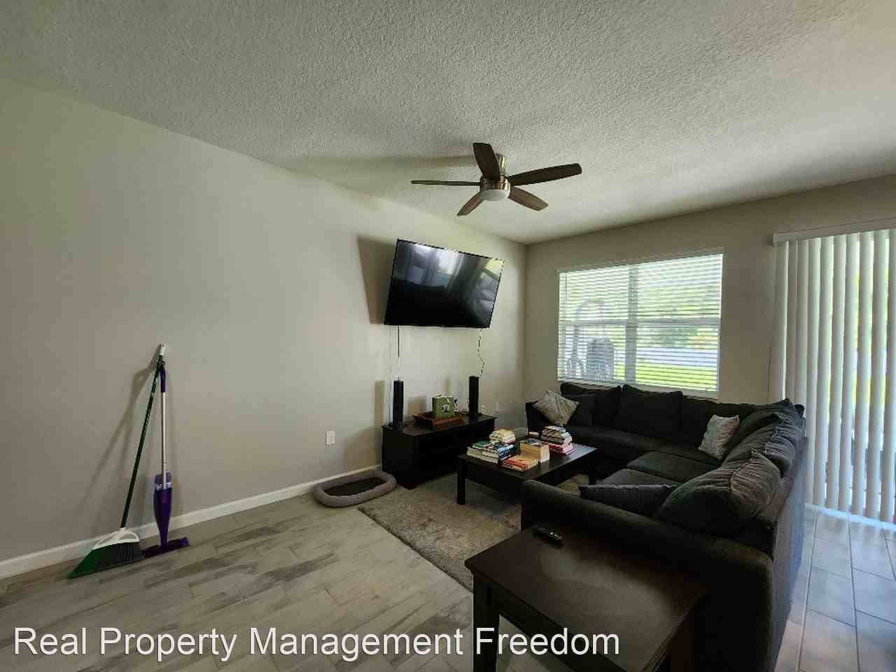 10971 Quickwater Ct - Photo 3 of 46