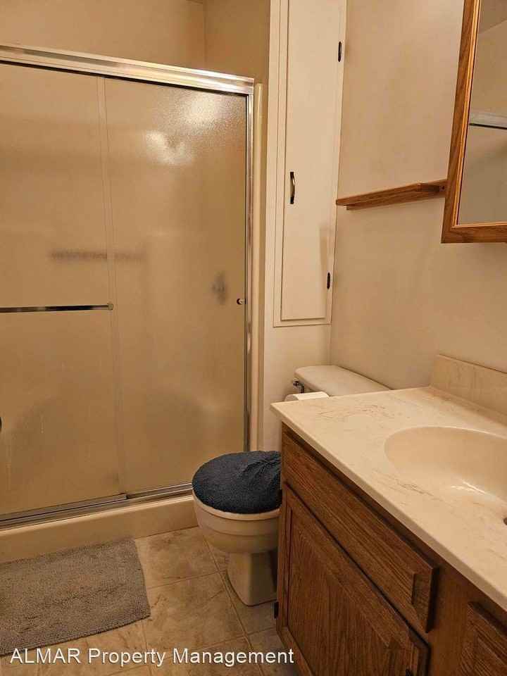 12 Augusta Dr - Photo 3 of 8