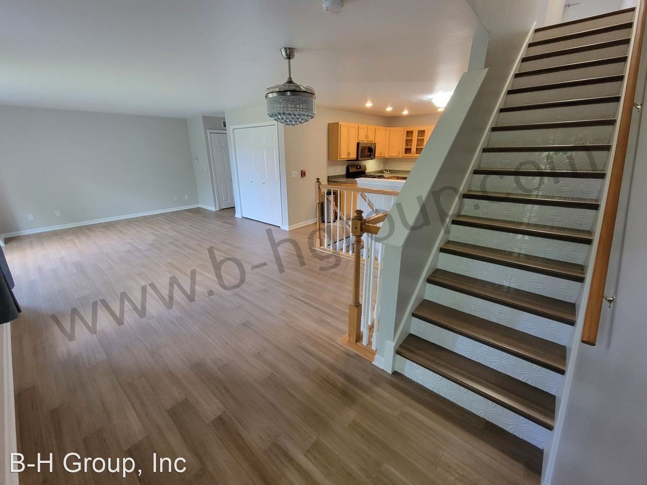 429 55th St - Photo 2 of 35