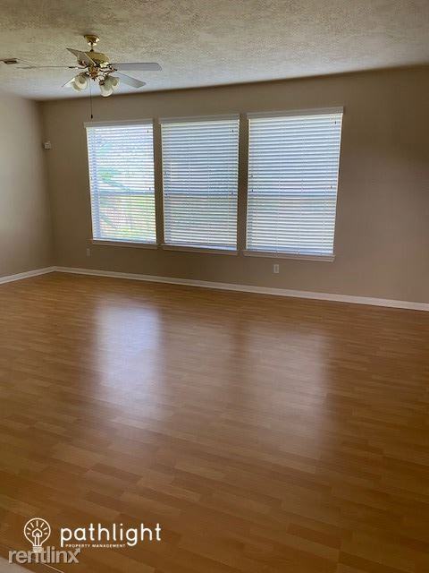 207 Blossomwood Dr - Photo 3 of 18