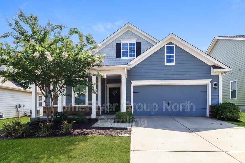 3841 Norman View Dr - Photo 2 of 18
