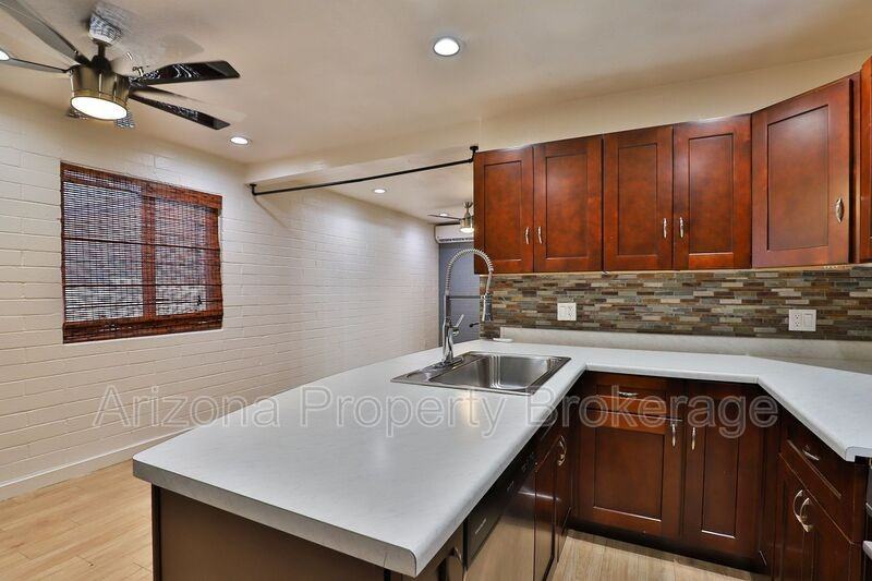 9603 N 5th St #C - Photo 5 of 15