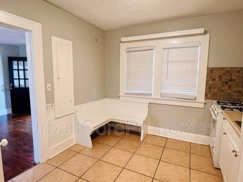 500 5th St N #24 - Photo 4 of 6