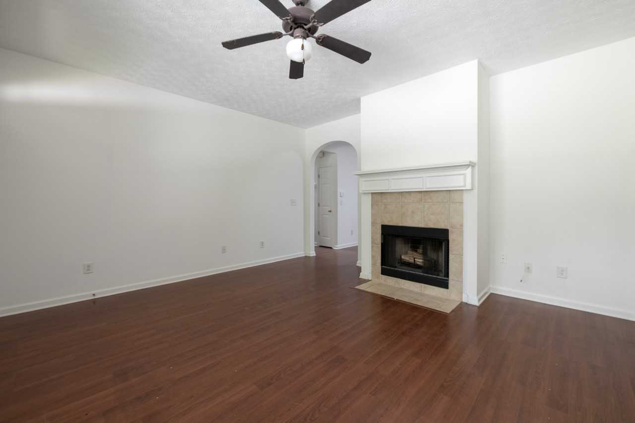 1659 Jackson Sq Nw - Photo 3 of 30