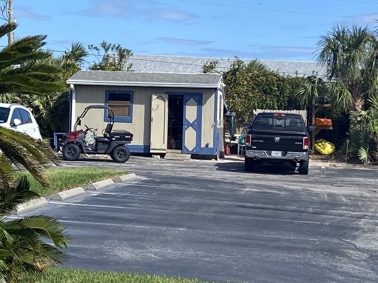 4220 Sun Village Ct - Photo 2 of 10