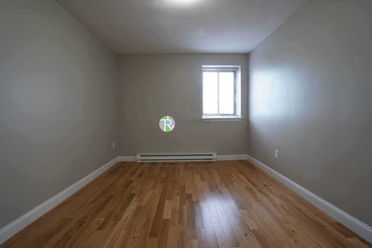 1200 Commonwealth Ave #30 - Photo 7 of 17