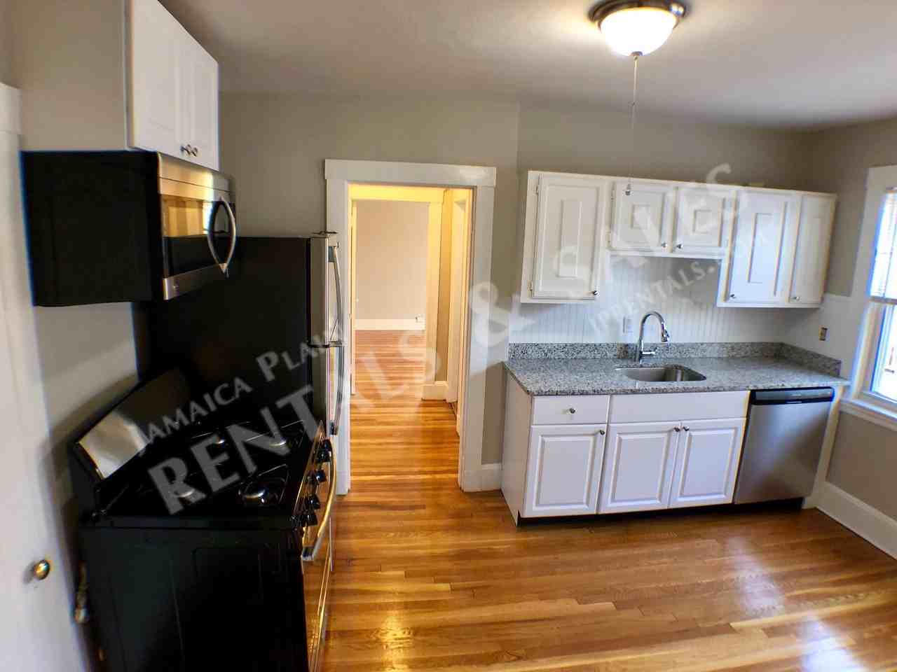 6 Lesher St #3RCO - Photo 2 of 13