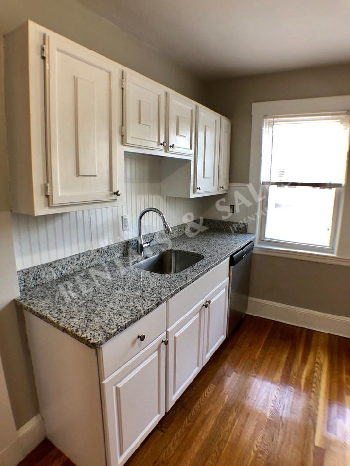 6 Lesher St #3RCO - Photo 3 of 13