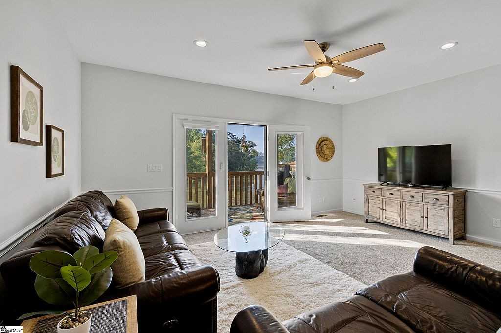 113 Club Cir #NA - Photo 3 of 8