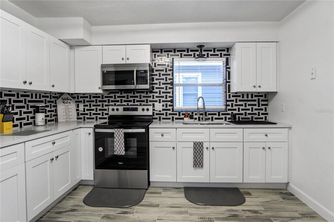 1612 Ferris Ave #2 - Photo 7 of 21