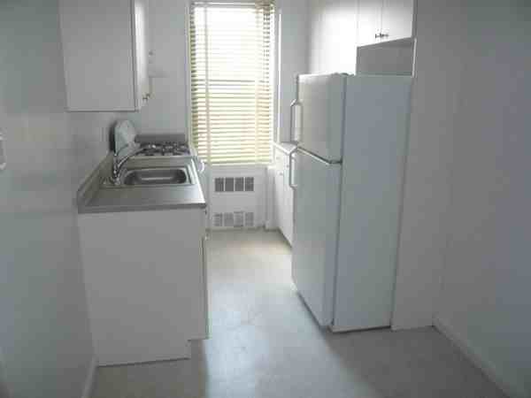 AVENUE X AND OCEAN PKWY - Photo 3 of 3