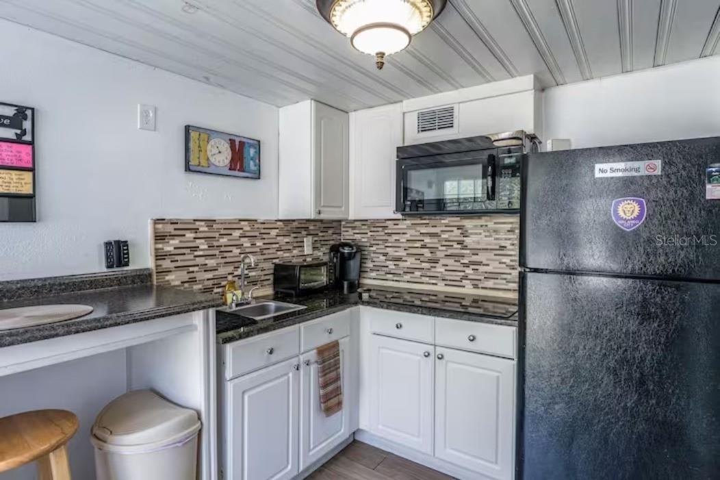 2014 Newman St #2 - Photo 2 of 11