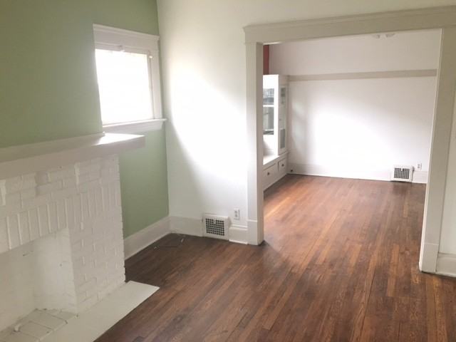 Larchmere Brownstone - Photo 2 of 18