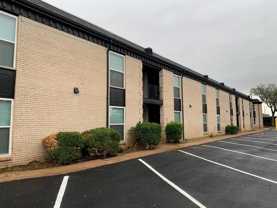 2800 Sayles Blvd #08A - Photo 1 of 1