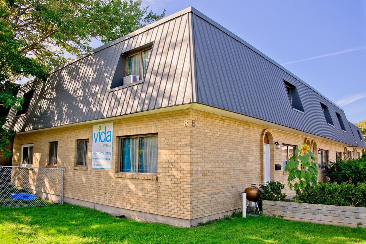 8 Mandaville Court - Photo 3 of 3