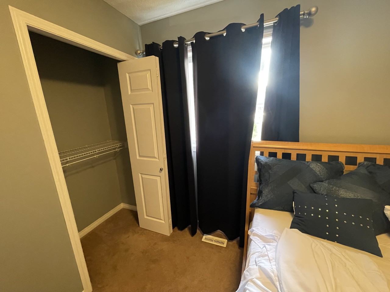 48 New Brighton Common Southeast - Photo 2 of 11