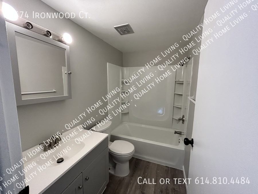 5674 Ironwood Ct - Photo 3 of 11