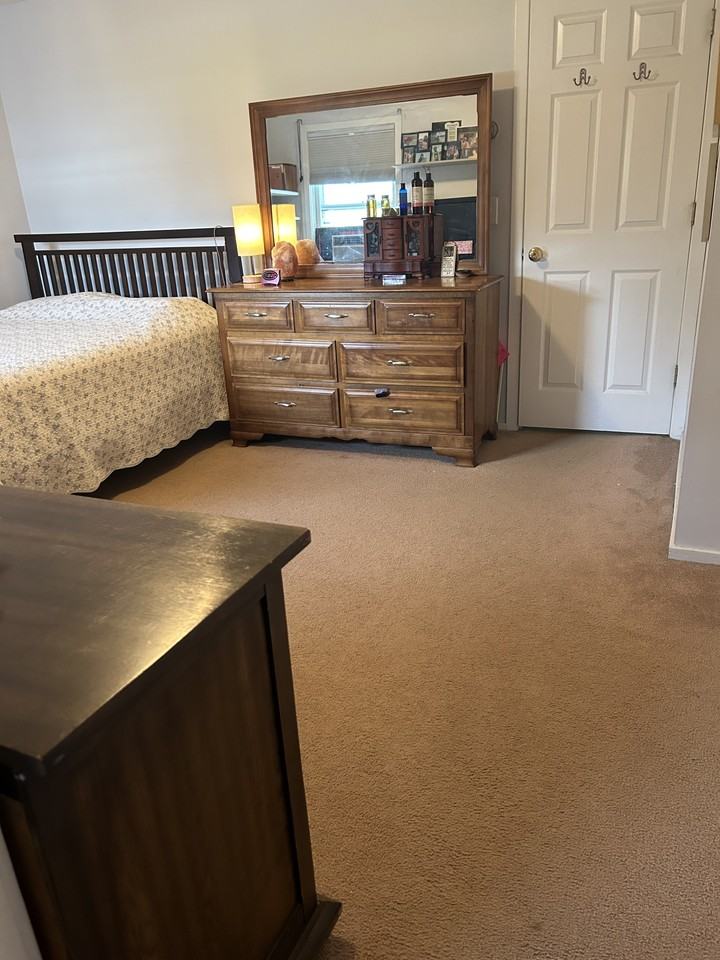 57 Saybrook Rd #NA - Photo 3 of 9