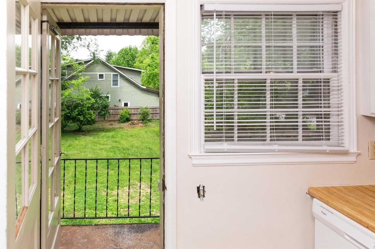 657 Montclair Dr #1 - Photo 6 of 28