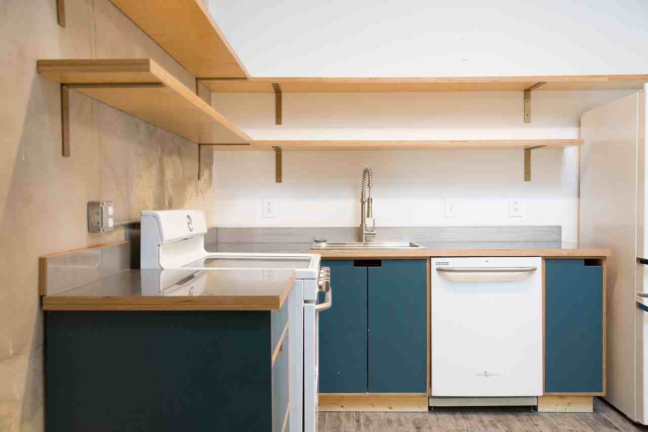 116 E Market St #202 - Photo 7 of 12