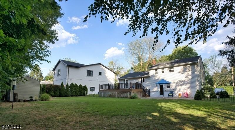 767 June Dr - Photo 3 of 14