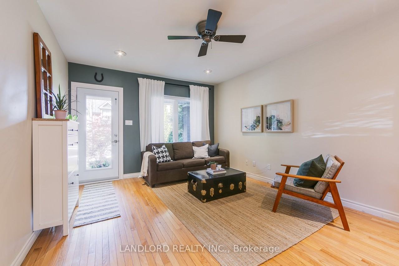 251 Boston Ave - Photo 3 of 40