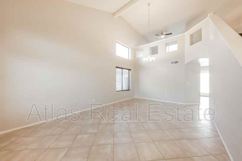 15260 W Cottonwood St - Photo 2 of 18