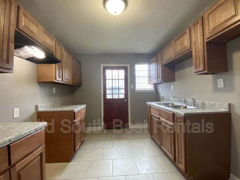 29 W Gage Ave - Photo 3 of 7