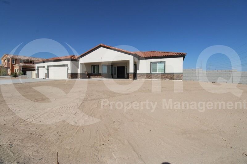 2733 S 233rd Ave - Photo 2 of 29