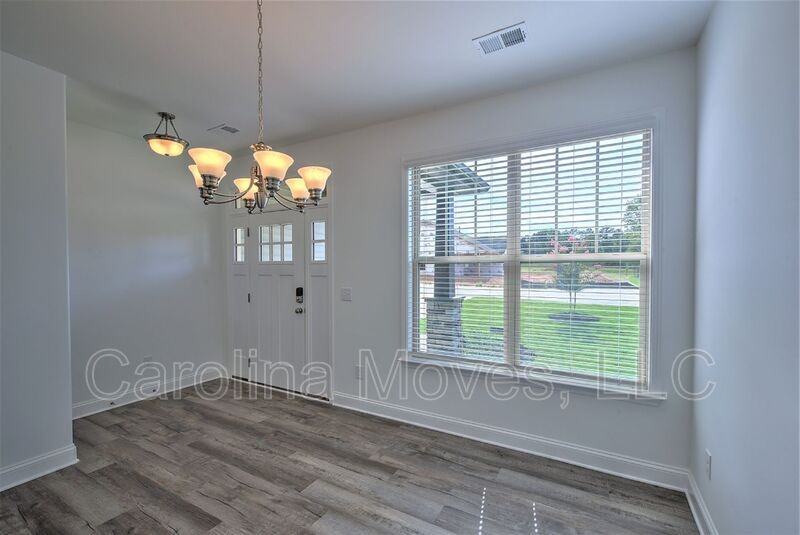 108 Landry Ln - Photo 4 of 26